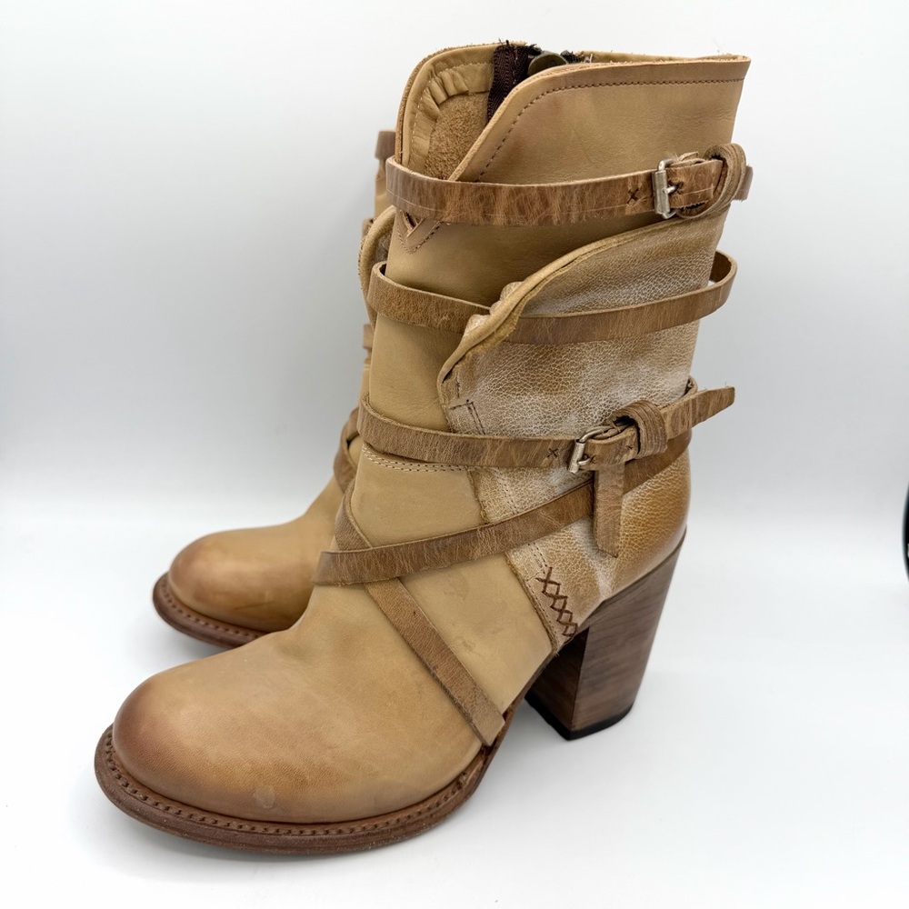 Freebird by Steven Baker boot in natural tan leather strappy western cowgirl
